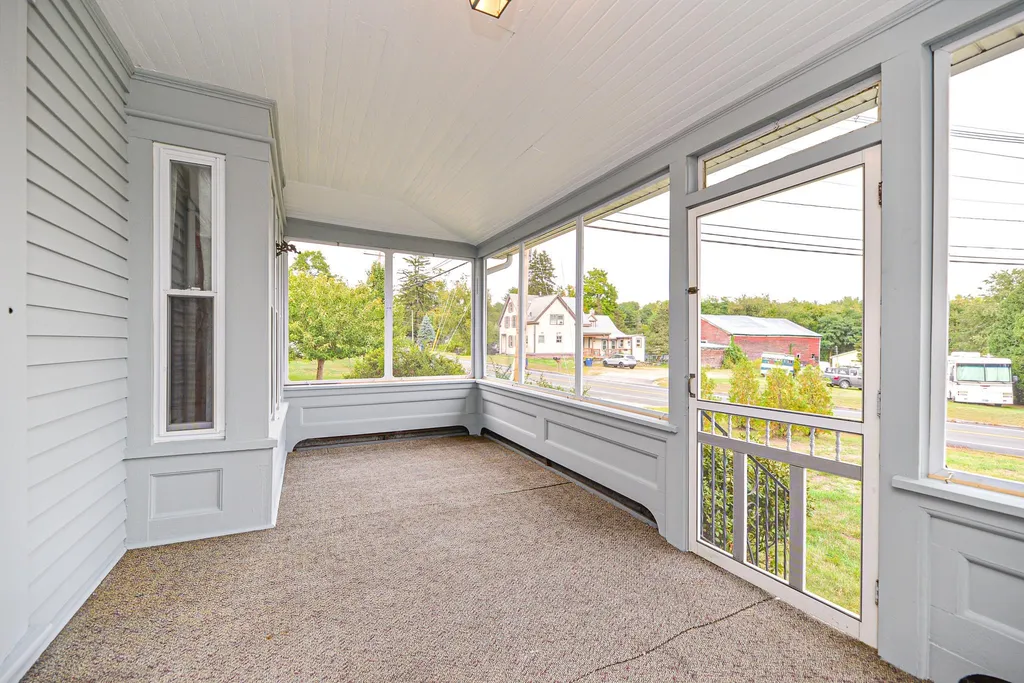 4 Joseph Drive Plaistow NH 03865