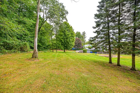 4 Joseph Drive Plaistow NH 03865