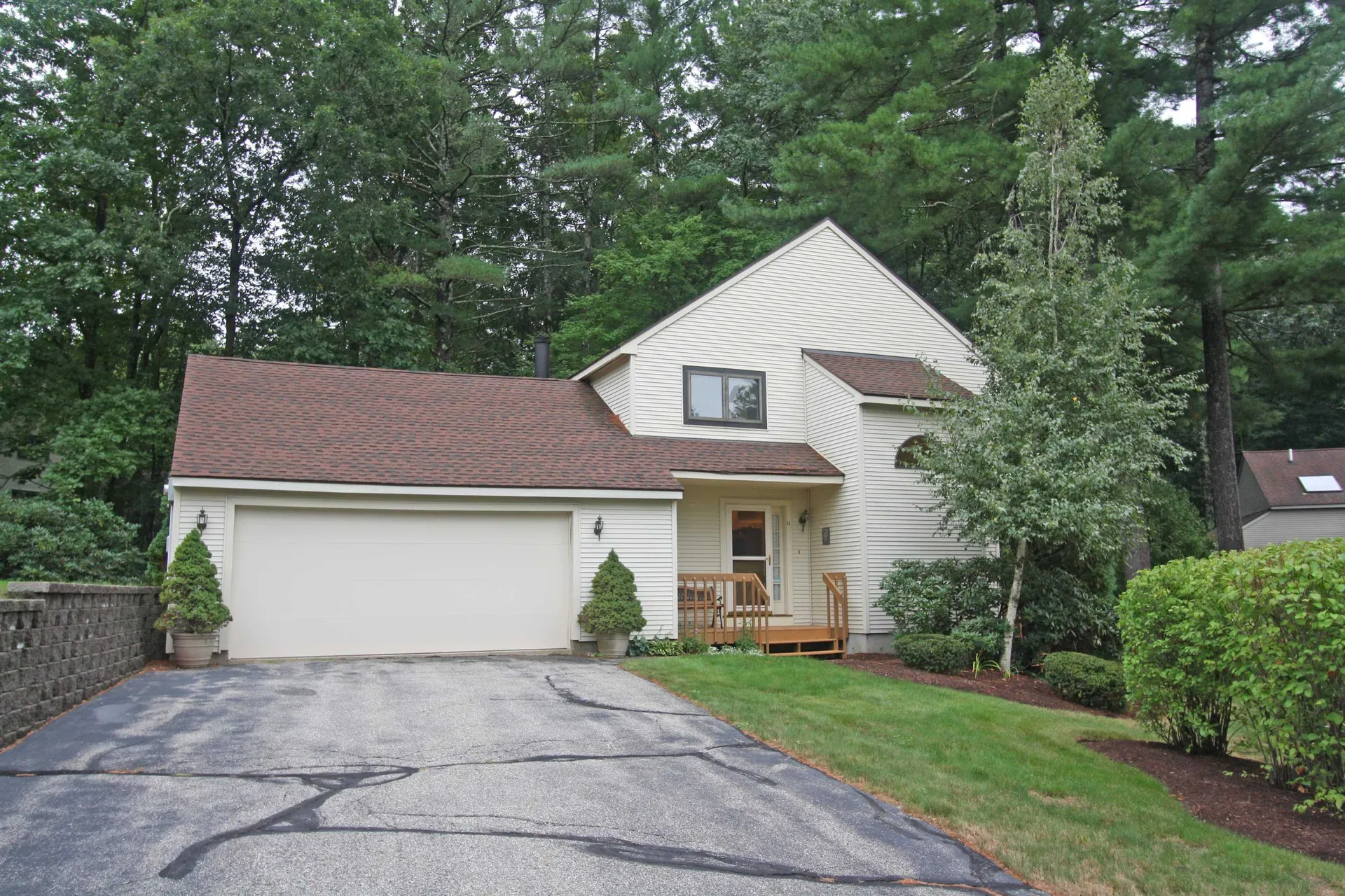 11 Quails Way Merrimack NH 03054