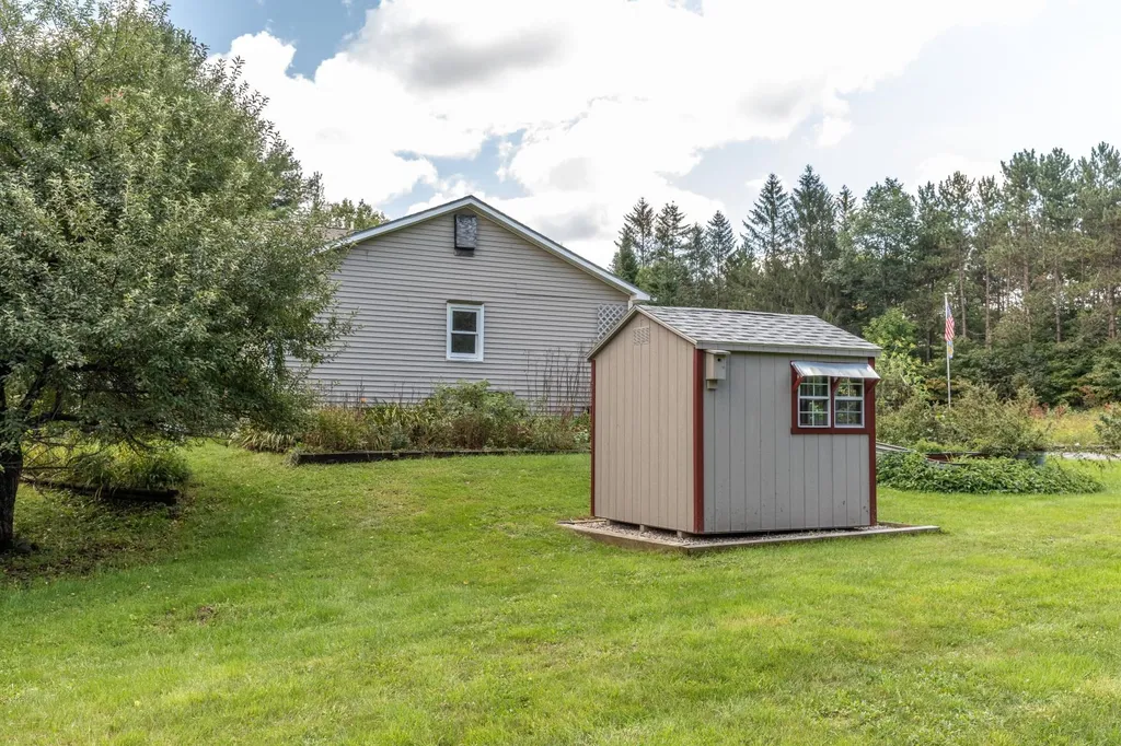 1645 South Lincoln Road Lincoln VT 05443-9555
