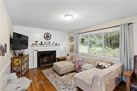 213 Pine Street Newport NH 03773