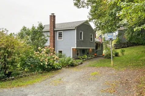 213 Pine Street Newport NH 03773