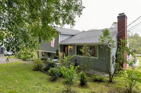 213 Pine Street Newport NH 03773
