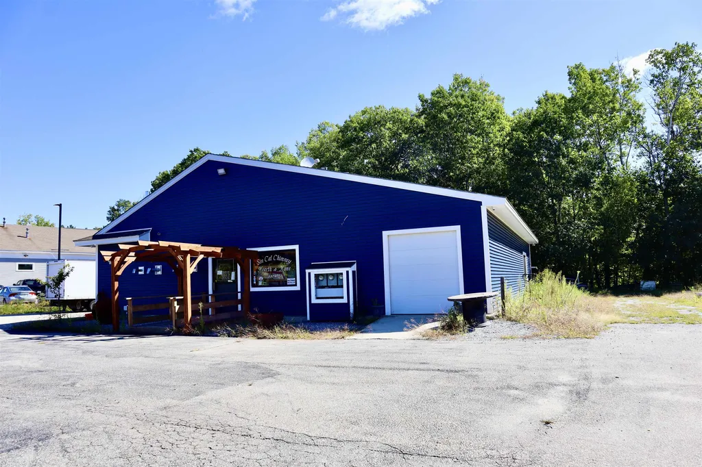 6 Intervale Drive Hillsborough NH 03244