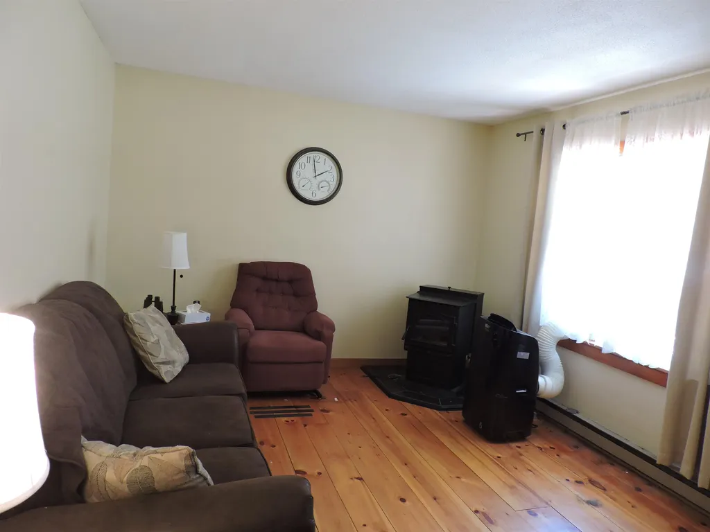 13 Clover Street Claremont NH 03743