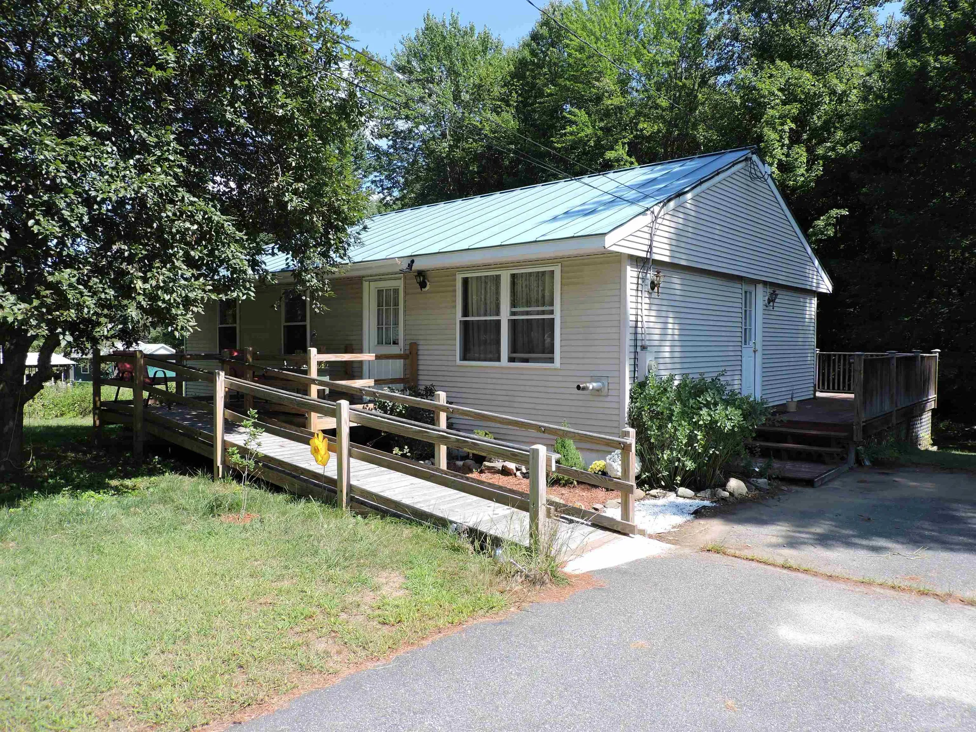 13 Clover Street Claremont NH 03743