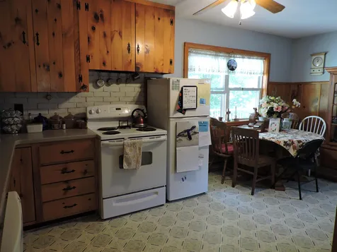13 Clover Street Claremont NH 03743