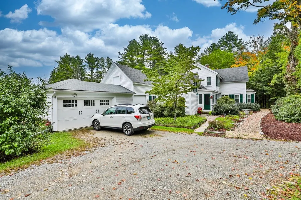 49 Mason Road Brookline NH 03033
