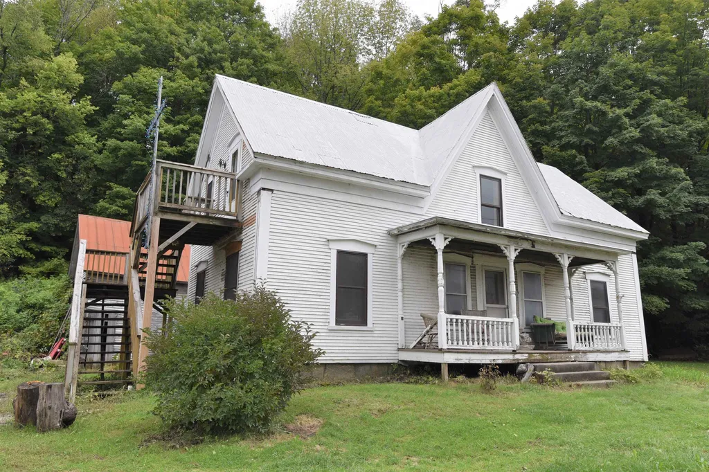 3159 East Main Street Richmond VT 05477