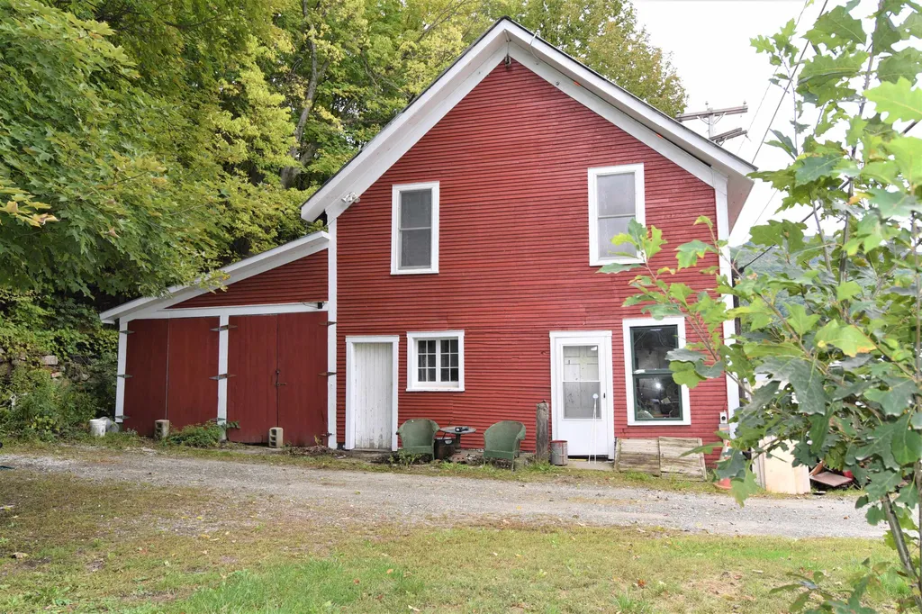 3159 East Main Street Richmond VT 05477