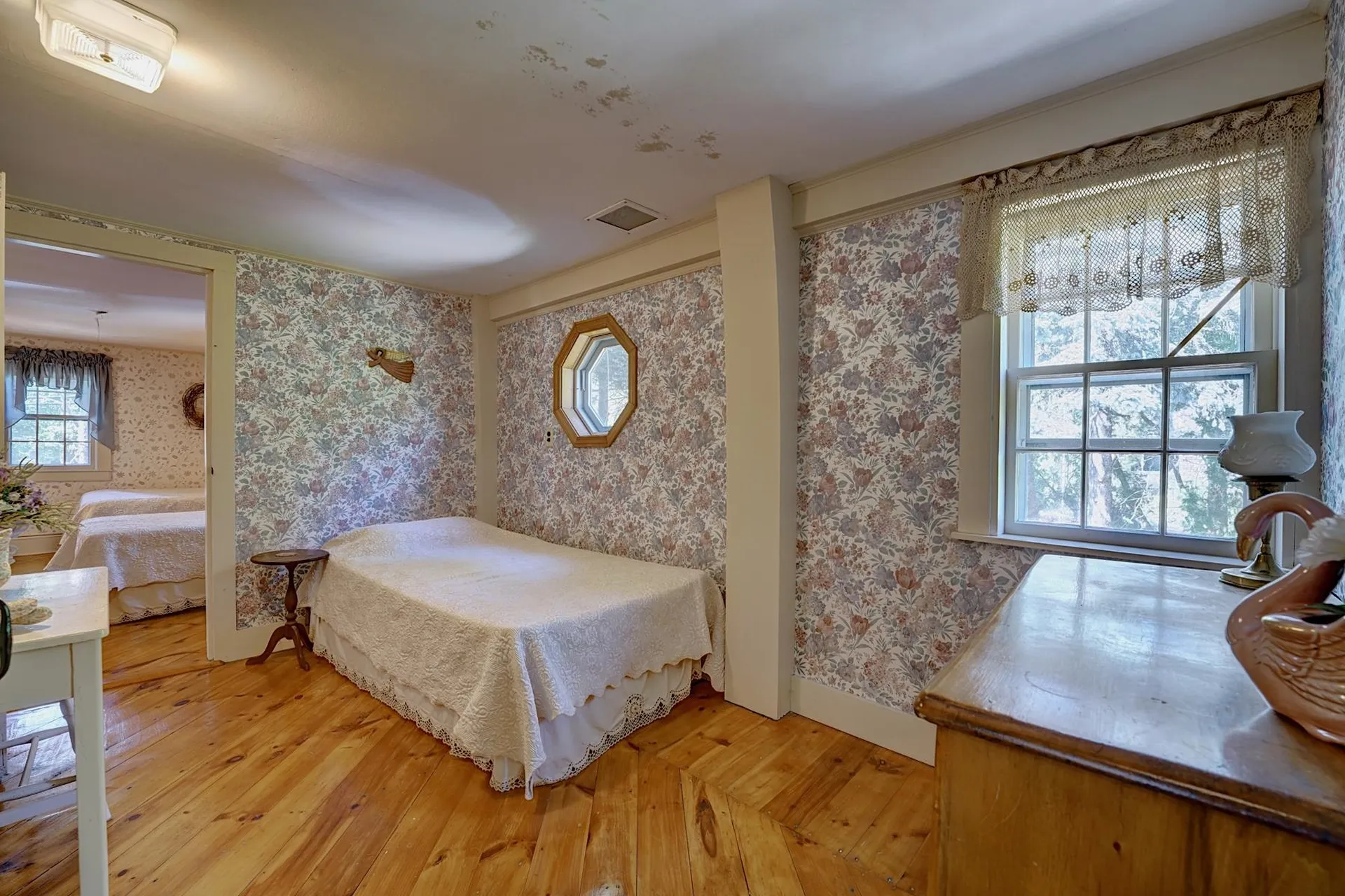 93 Locke Road Hampton NH 03842