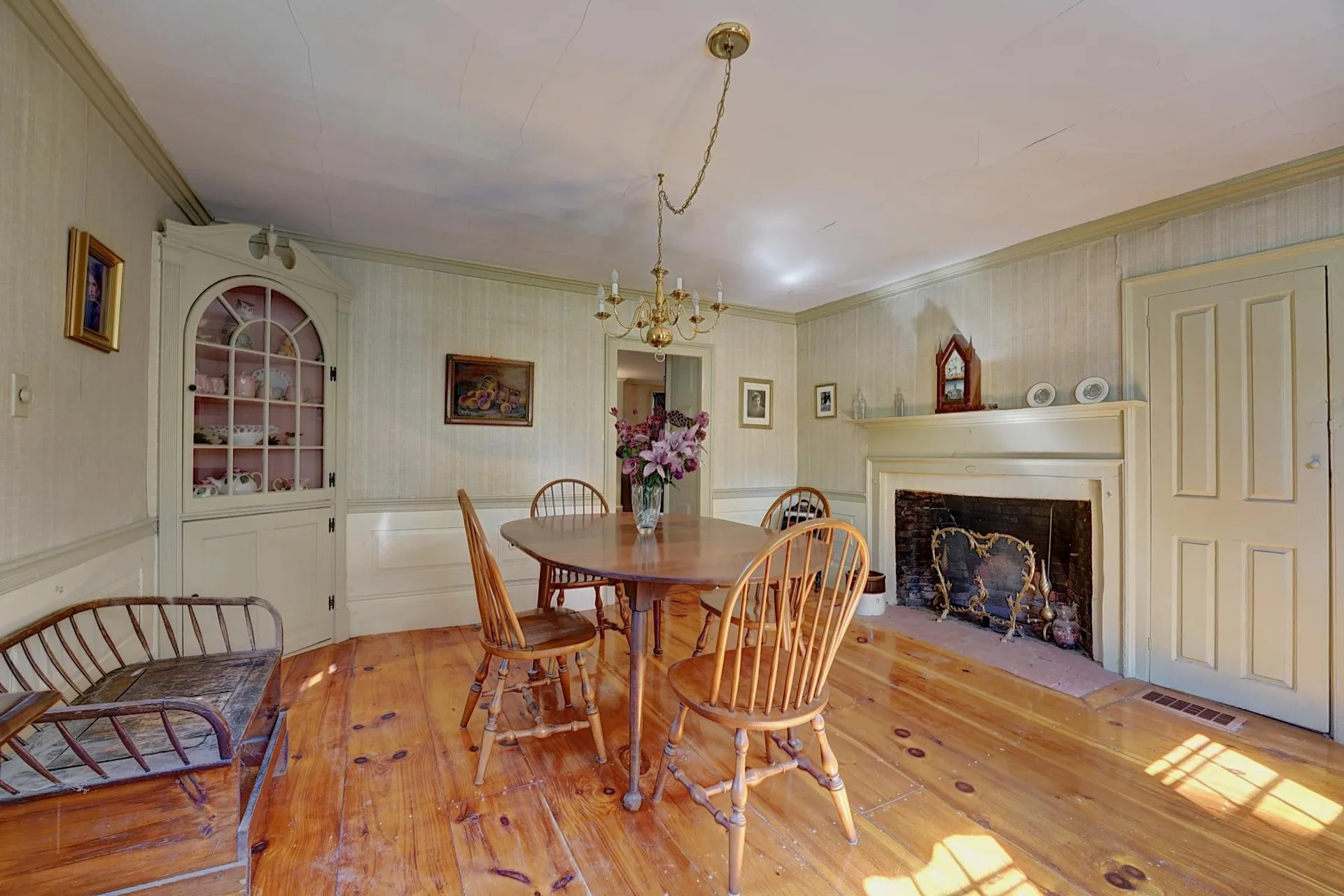 93 Locke Road Hampton NH 03842