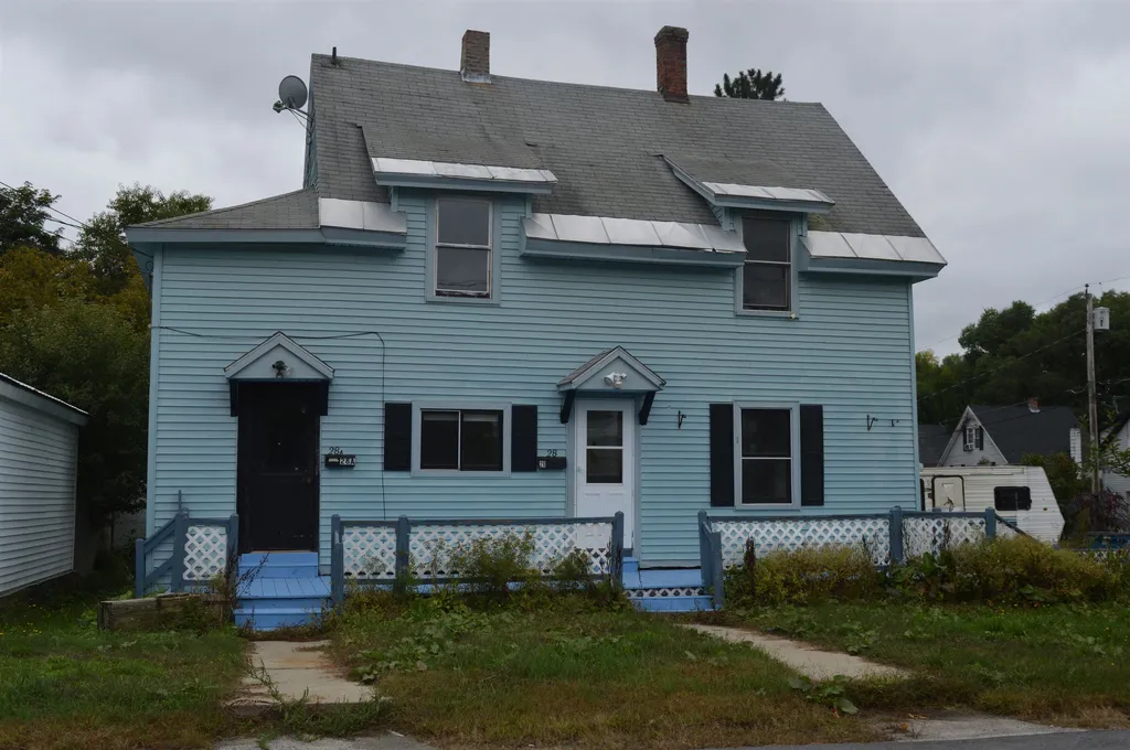 28 Middle Street Newport NH 03773