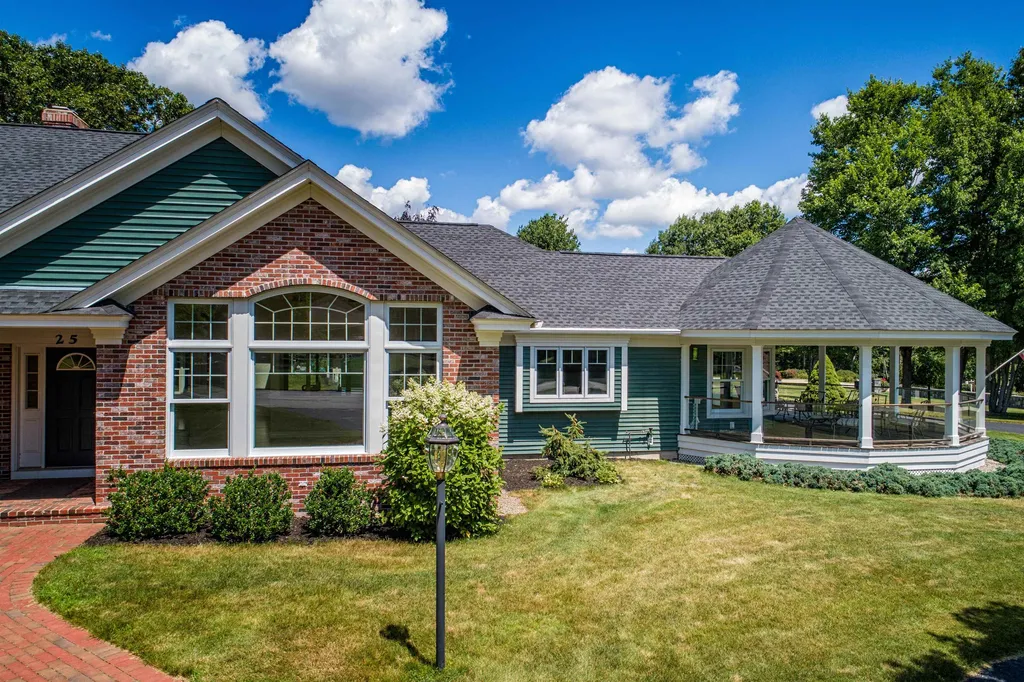 25 Isaac Lucas Circle Dover NH 03820
