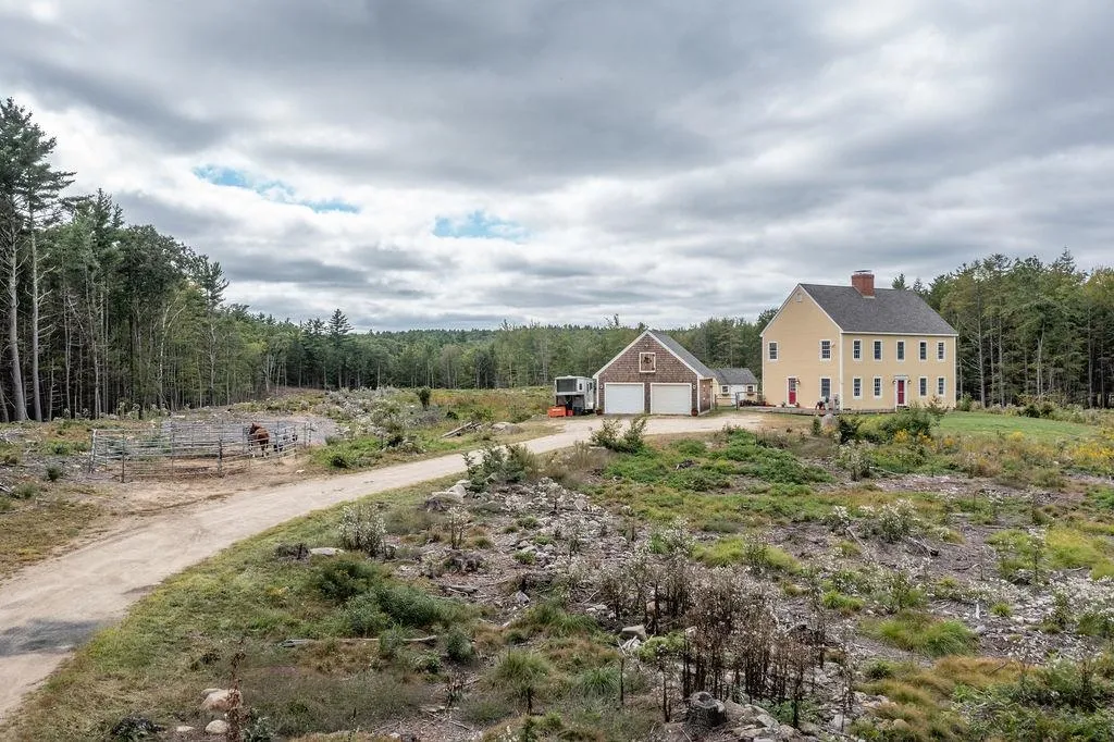 168 Back Canaan Road Strafford NH 03884