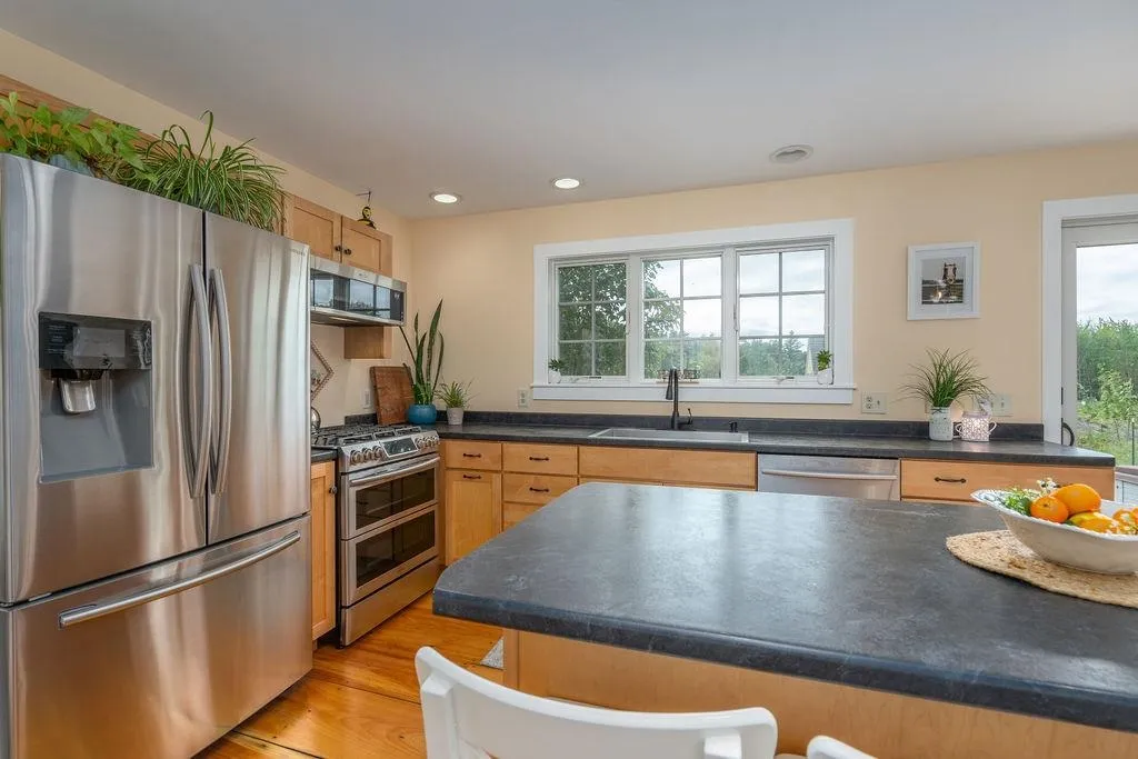 168 Back Canaan Road Strafford NH 03884
