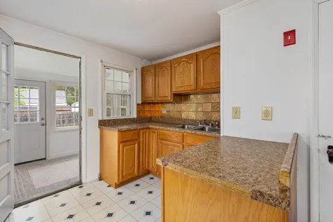 21 Elliot Park Dover NH 03820