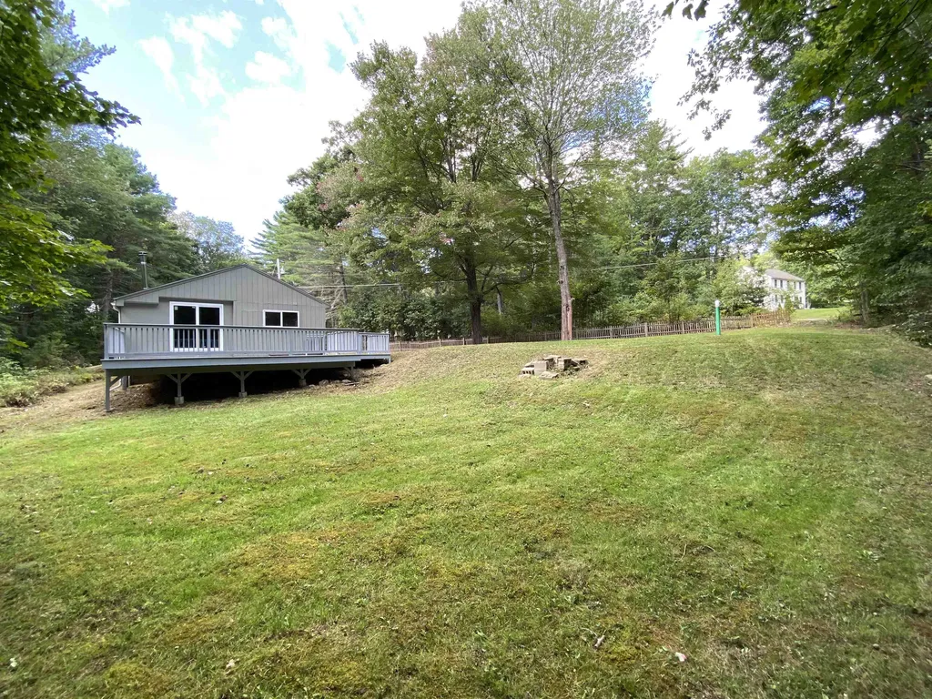 42 Castlerock Road Barrington NH 03825