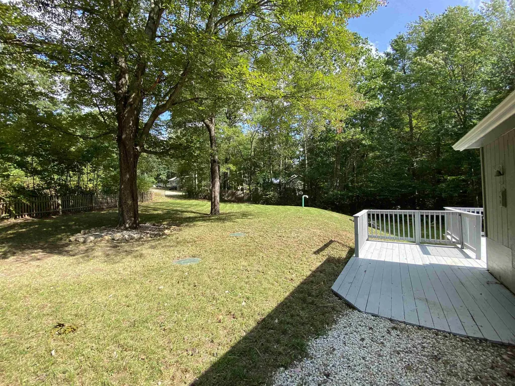 42 Castlerock Road Barrington NH 03825