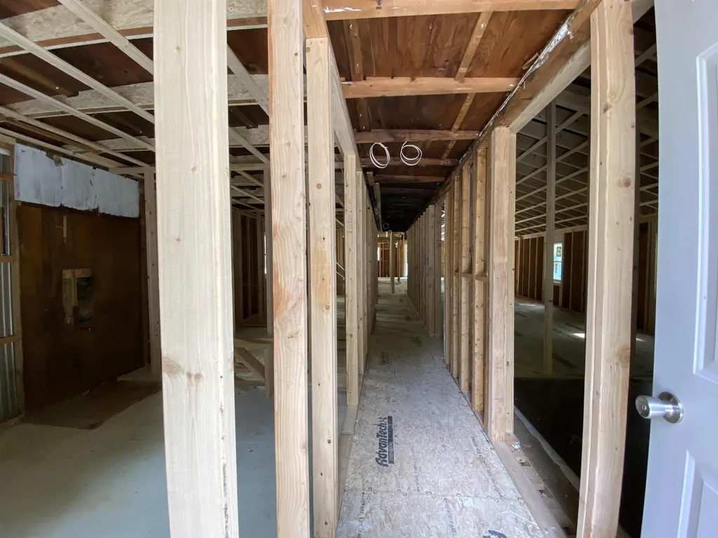42 Castlerock Road Barrington NH 03825