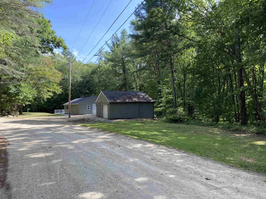 42 Castlerock Road Barrington NH 03825