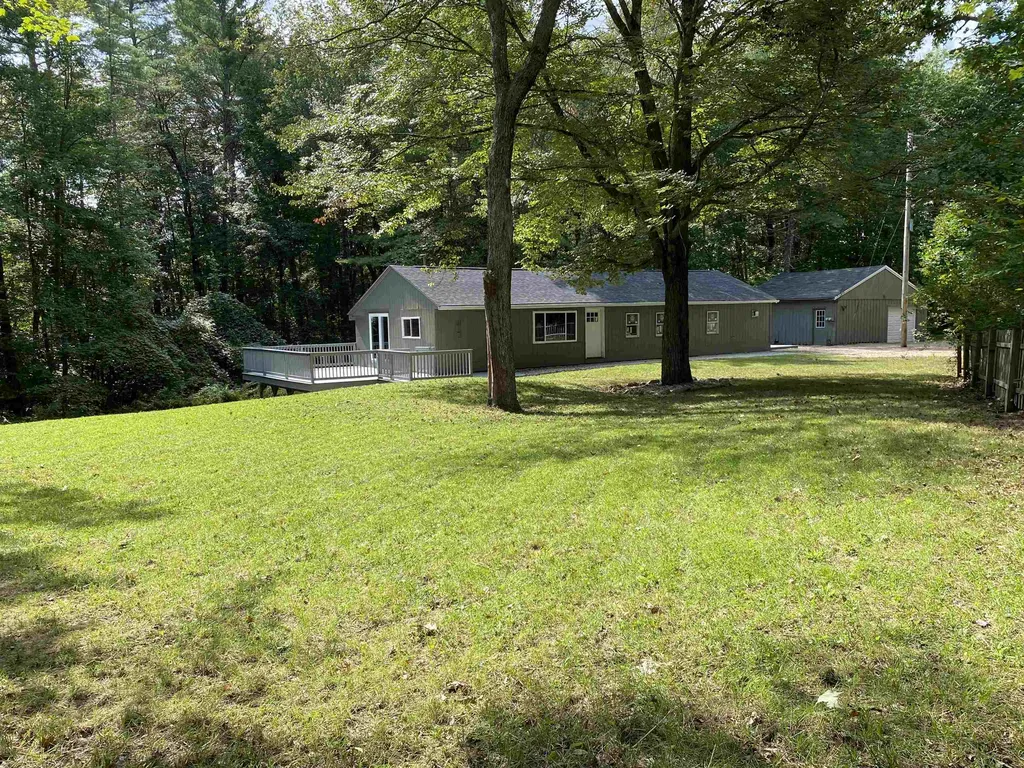 42 Castlerock Road Barrington NH 03825