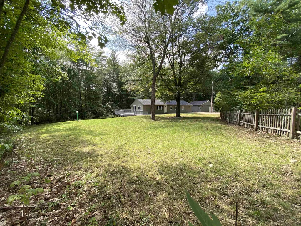 42 Castlerock Road Barrington NH 03825