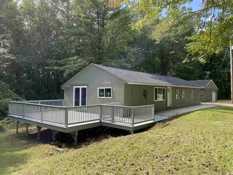 42 Castlerock Road Barrington NH 03825