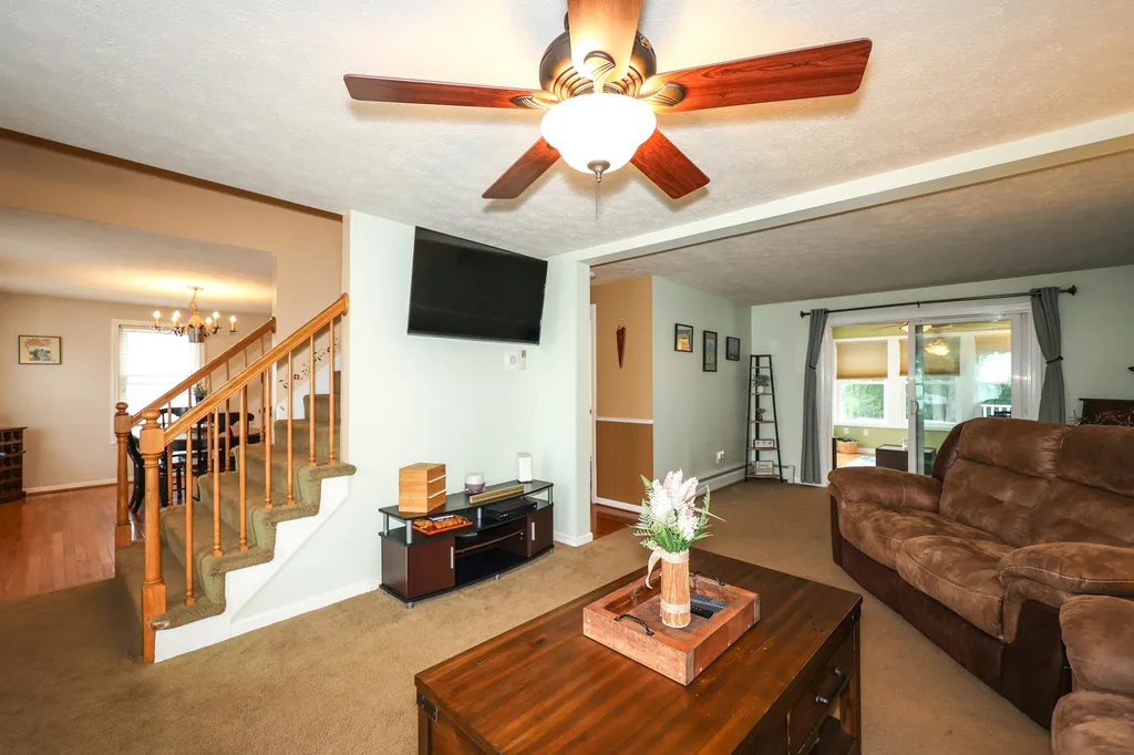 62 Megan Drive Manchester NH 03109