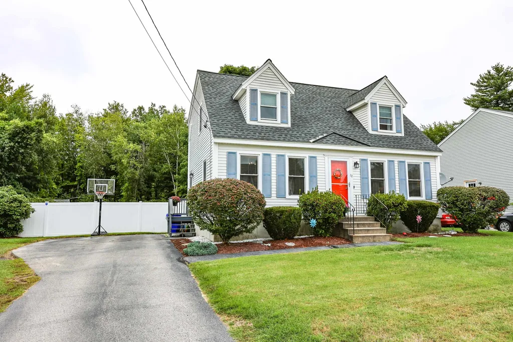 62 Megan Drive Manchester NH 03109