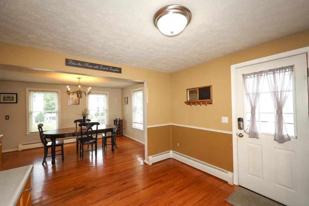 62 Megan Drive Manchester NH 03109