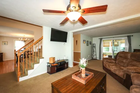 62 Megan Drive Manchester NH 03109