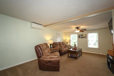 62 Megan Drive Manchester NH 03109