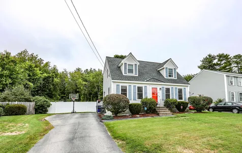 62 Megan Drive Manchester NH 03109