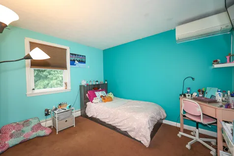 62 Megan Drive Manchester NH 03109
