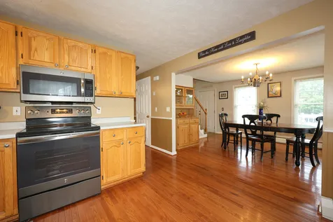 62 Megan Drive Manchester NH 03109