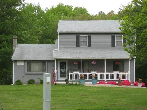 4 Lancaster Farm Road Salem NH 03079