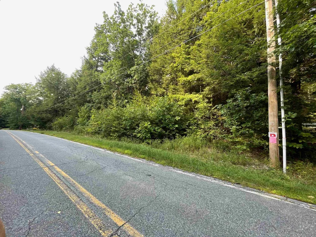 890 Baker Turn Hartford VT 05059