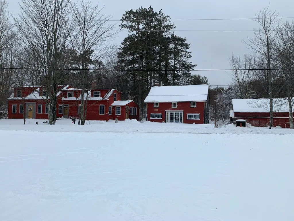 57 Jaffrey Road Fitzwilliam NH 03447