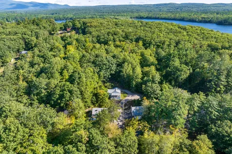 51 Governor Wentworth Highway Tuftonboro NH 03816