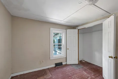 51 Governor Wentworth Highway Tuftonboro NH 03816