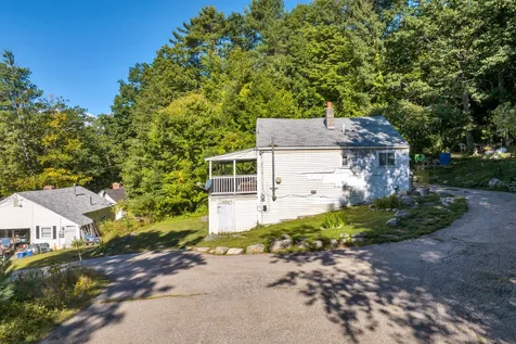 51 Governor Wentworth Highway Tuftonboro NH 03816