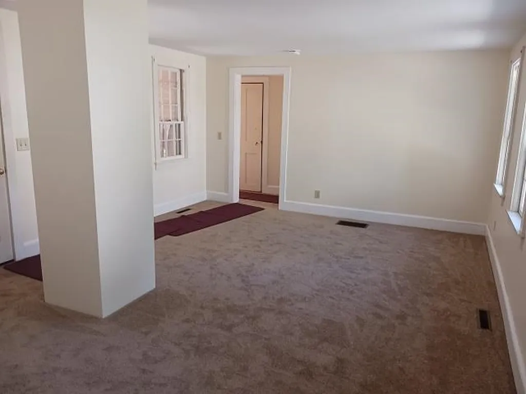 14 Cabana Drive Peterborough NH 03458
