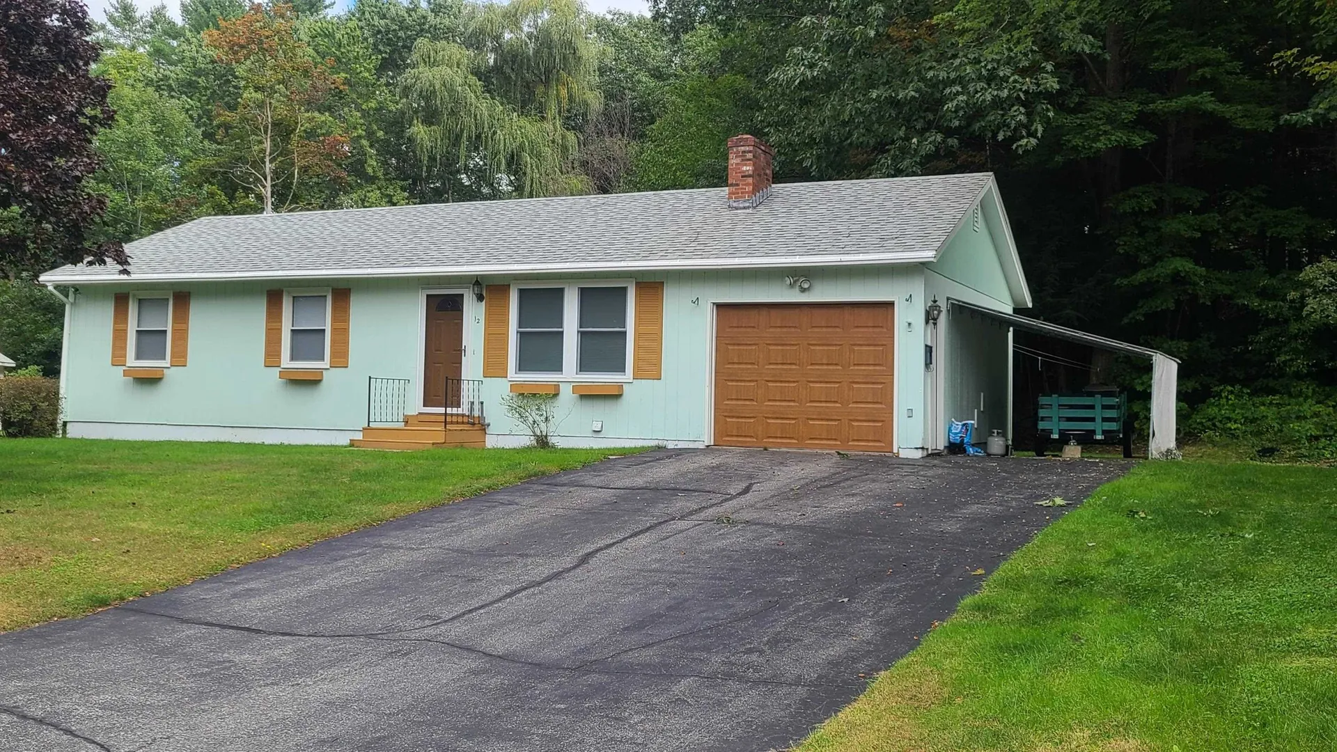 12 Memorial Drive Claremont NH 03743