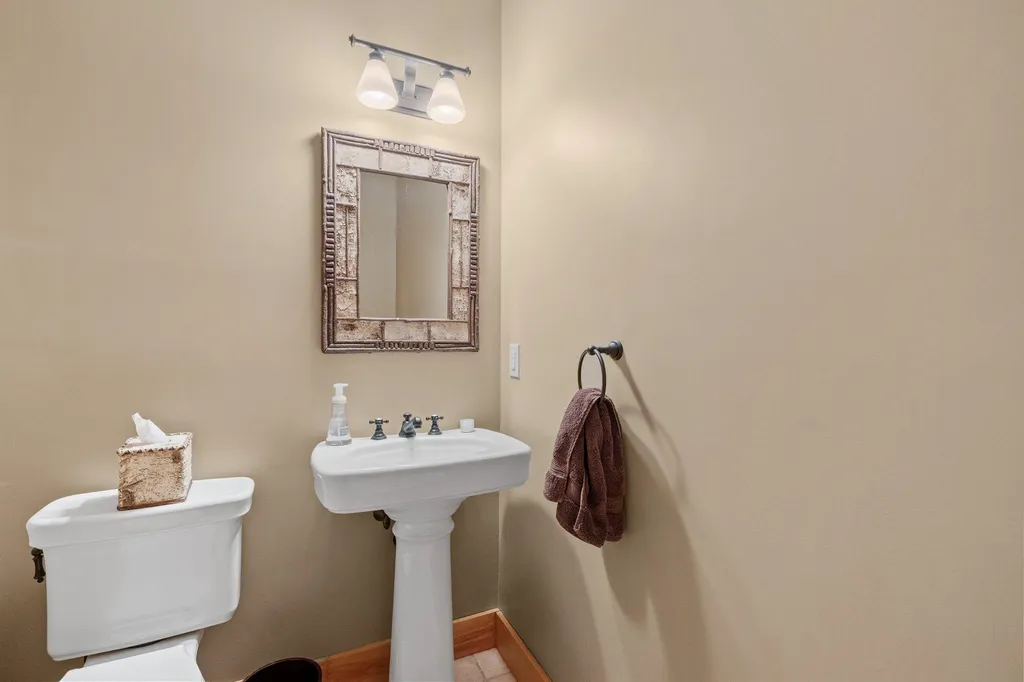 5 Buck Road Lincoln NH 03251