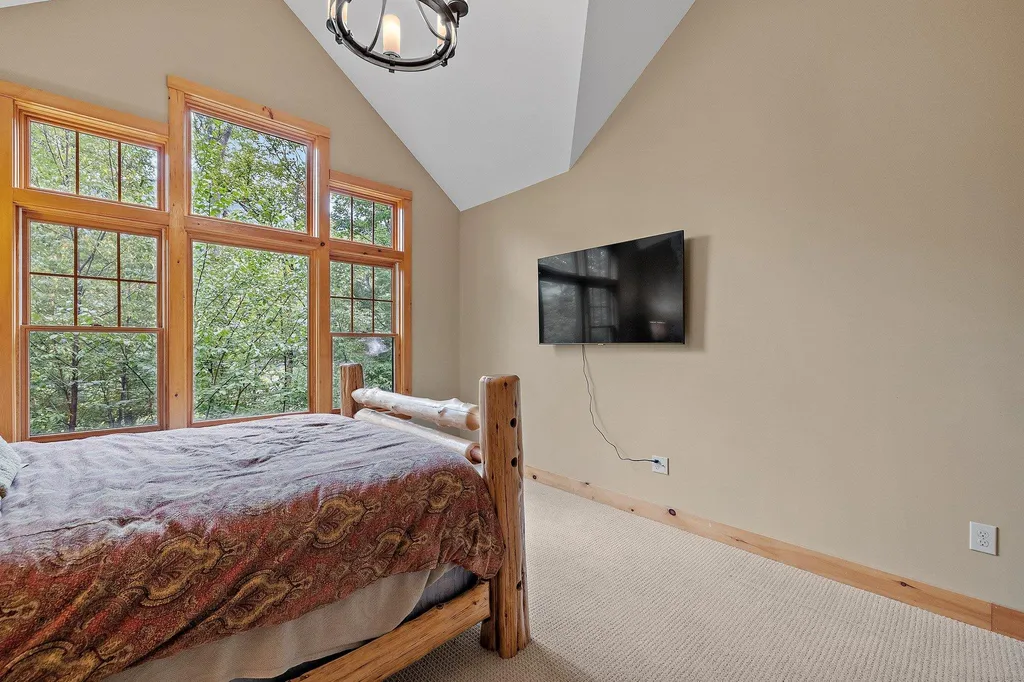 5 Buck Road Lincoln NH 03251