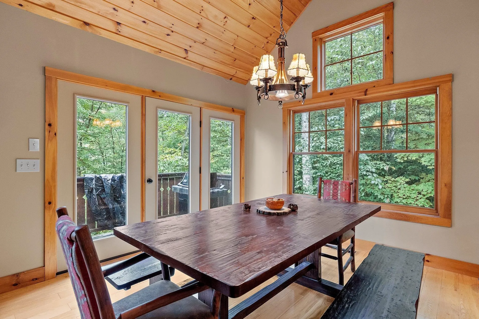 5 Buck Road Lincoln NH 03251