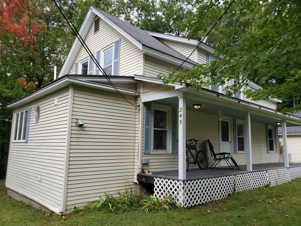 245 Bank Street Extension Lebanon NH 03766