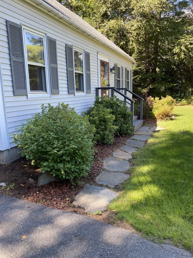 203 Hillwinds Road Brattleboro VT 05301