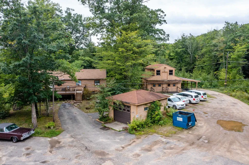 456 Ten Rod Road Farmington NH 03835